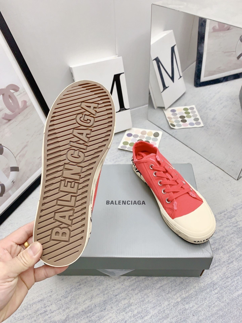 Balenciaga Low Shoes